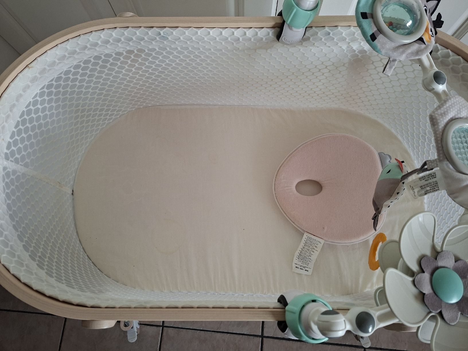 Ikea Culle: Stubenwagen ÄLSKVÄRD IKEA mit Rollen – Usato da Aeschi b. Spiez venduto da Capersville91 1