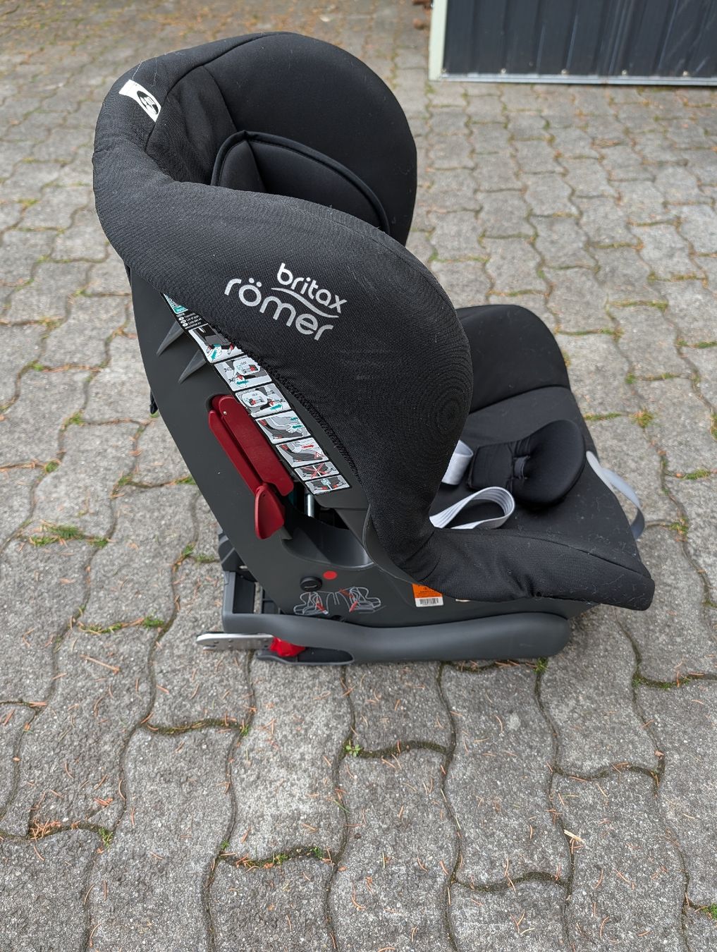 Britax Römer Seggiolini per auto: Auto Kindersitz Römer britax – Usato da Mühlethal venduto da insel12 2