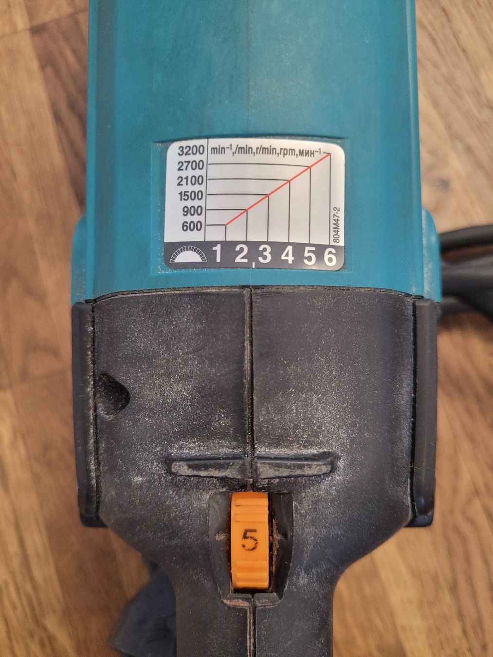 Makita Tutte le macchine: Occ. Poliermaschine Makita 9237CB – Usato da Steffisburg venduto da Volvo_Cars_Thun 3