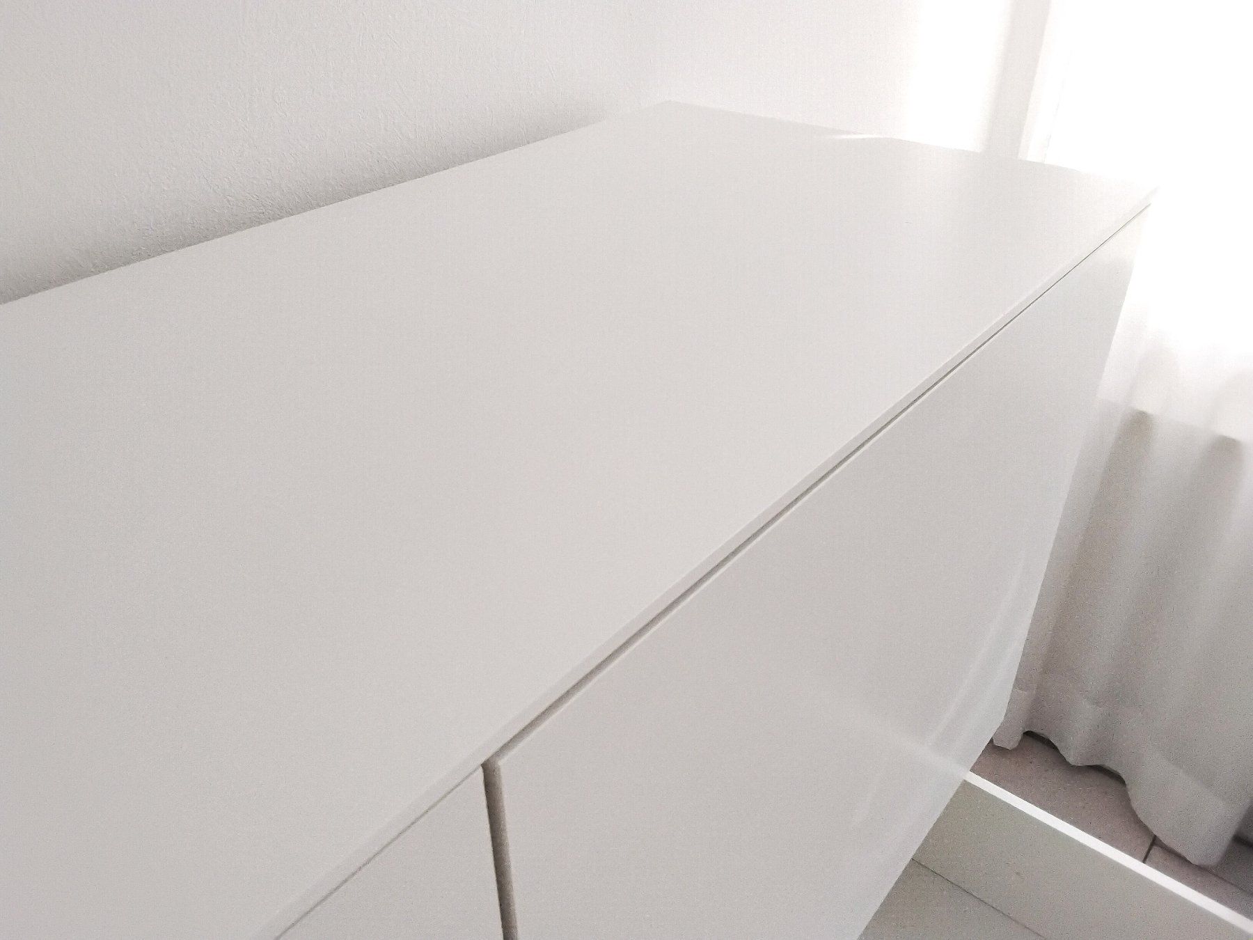 Pfister Scaffali: Elegantes Highboard Regal weiss – Usato da  venduto da  3