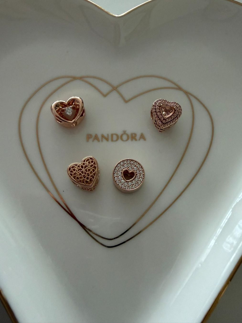 Pandora Ciondoli: Pandora Charms - Herz Roségold – Nuovo (secondo la descrizione) da Othmarsingen venduto da Pandabaerchen 1