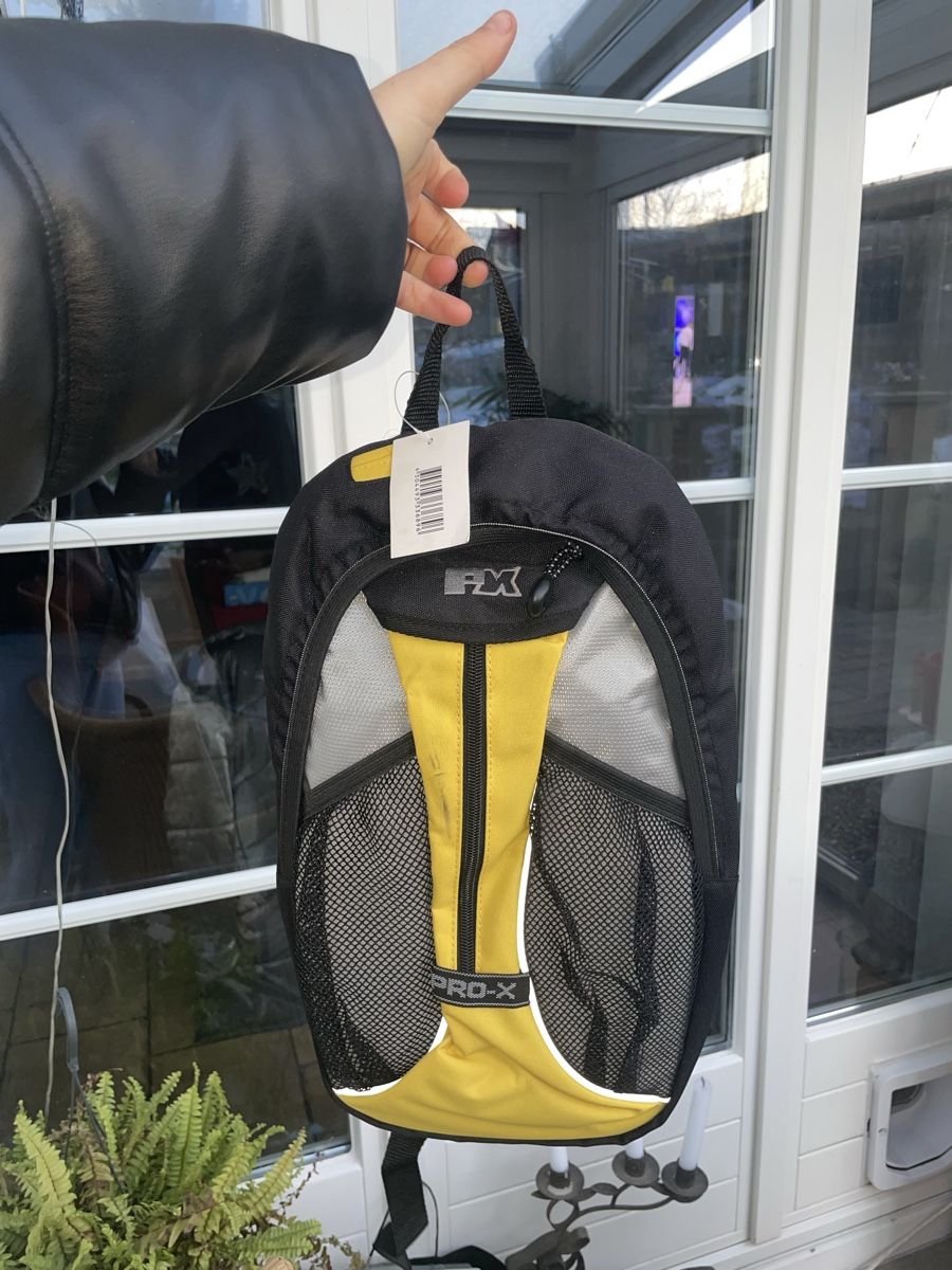 Rucksäcke: Sporty Backpack Pro-X, Yellow-Black – Neu (gemäss Beschreibung) aus Seuzach von Diamand28
