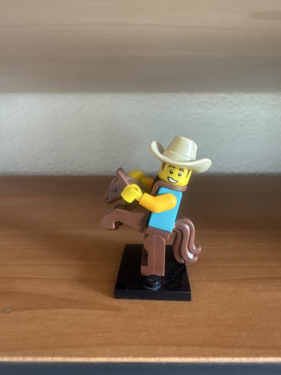 Lego Statuette: Cowboy Reiter Minifigur – Nuovo (secondo la descrizione) da Unterentfelden venduto da Loonah