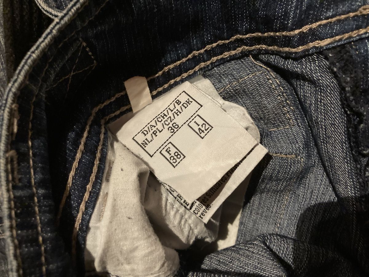 Jeans: Jeans unisexe en taille 36 – Gebraucht aus Chancy von dia_tb2t 2