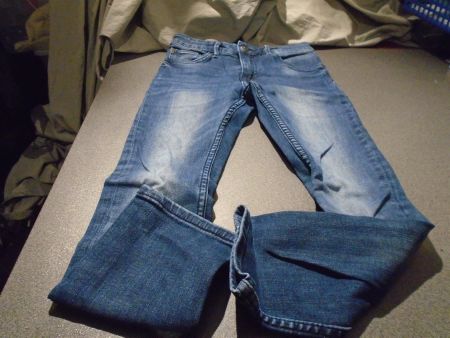 Jeans Grösse 116, H&M Super Skinny Fit, dunkelblau