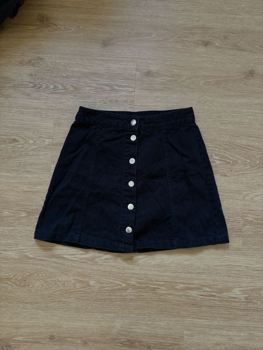 H&M Gonne: Schwarzer Rock mit Knöpfen H&M Gr. S – Usato da Luzern venduto da poe_5fml