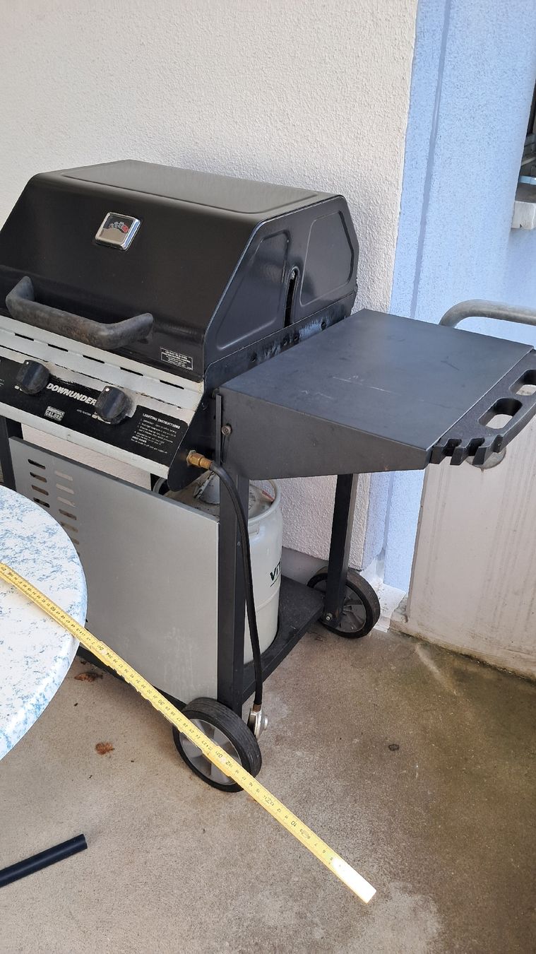 Grils: grill downunder  – D'occasion à Oberentfelden par Caot10
