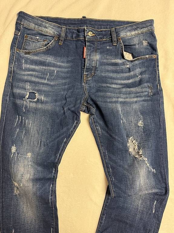 Dsquared2 Jeans: Notverkauf heute abzuholen Dsquared2 Jeans – D'occasion à St. Gallen par kuz_5pth 1
