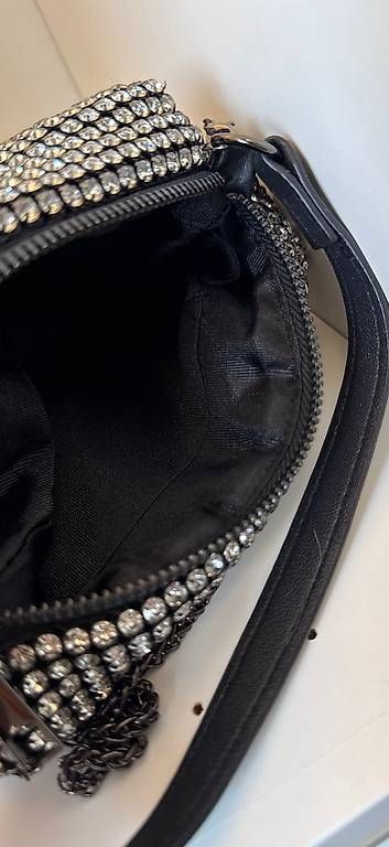 Borse da donna: Ravissante pochette souple – Usato da Biel/Bienne venduto da secondstore 5
