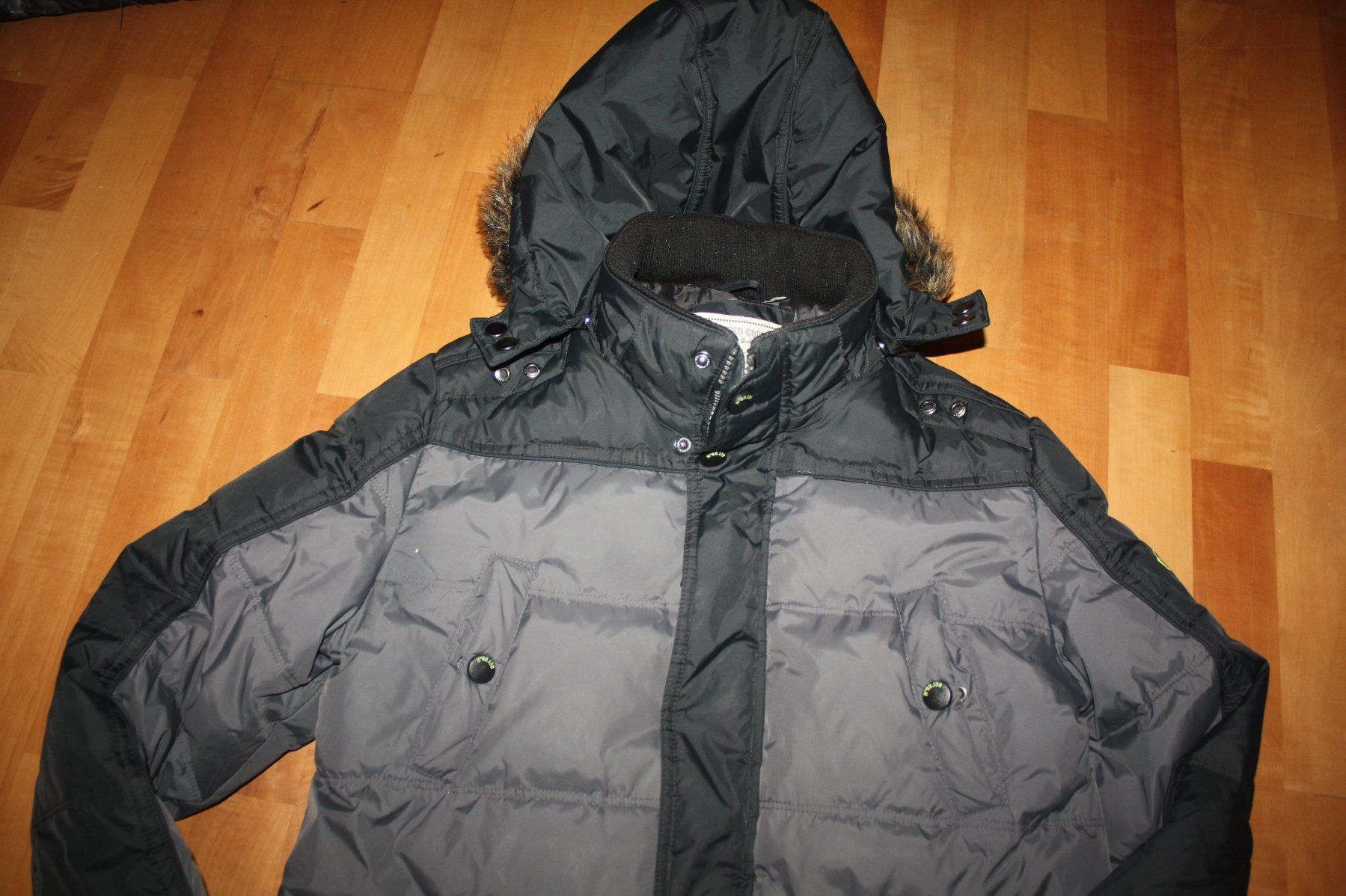 H&M Giacche & Cappotti: Junge Jacke – Usato da Effretikon venduto da Freedom2025 4