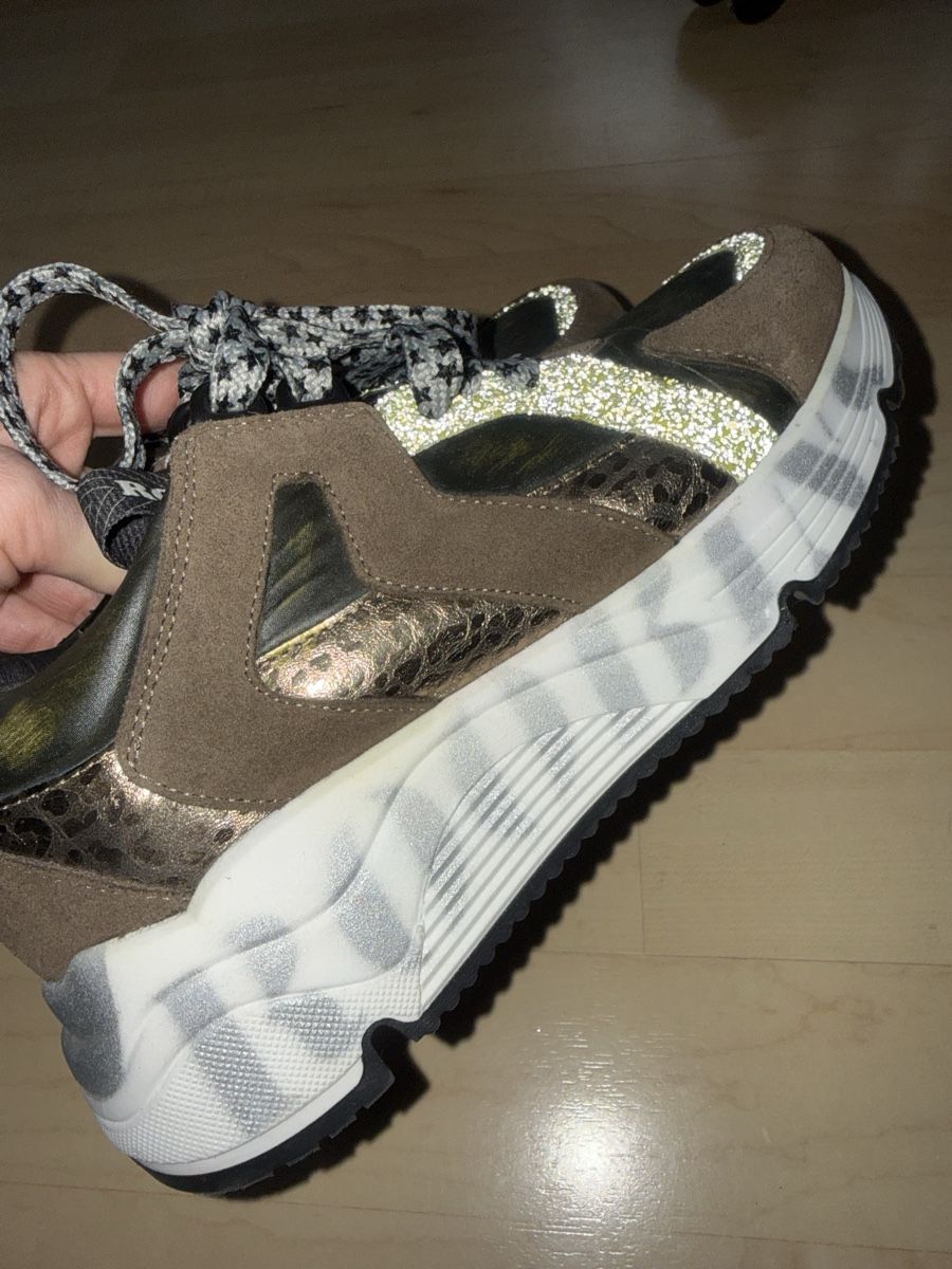 Scarpe da donna: Robbin’s Sneacker  Echtes Leder  gr.37 – Usato da Buchrain venduto da nat_pl5p 8