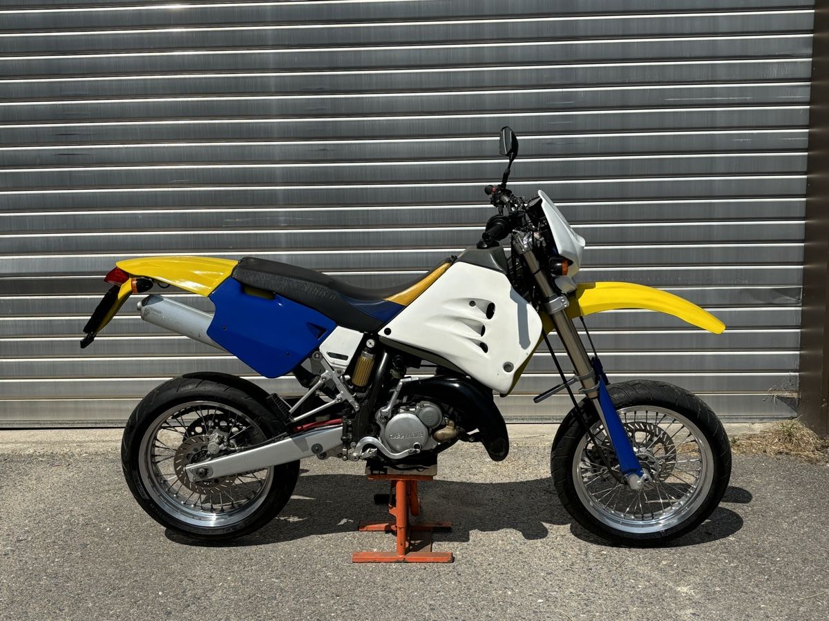 Husqvarna Strada: Husqvarna SM 125 2-Takt – Usato da Menznau venduto da Nav6