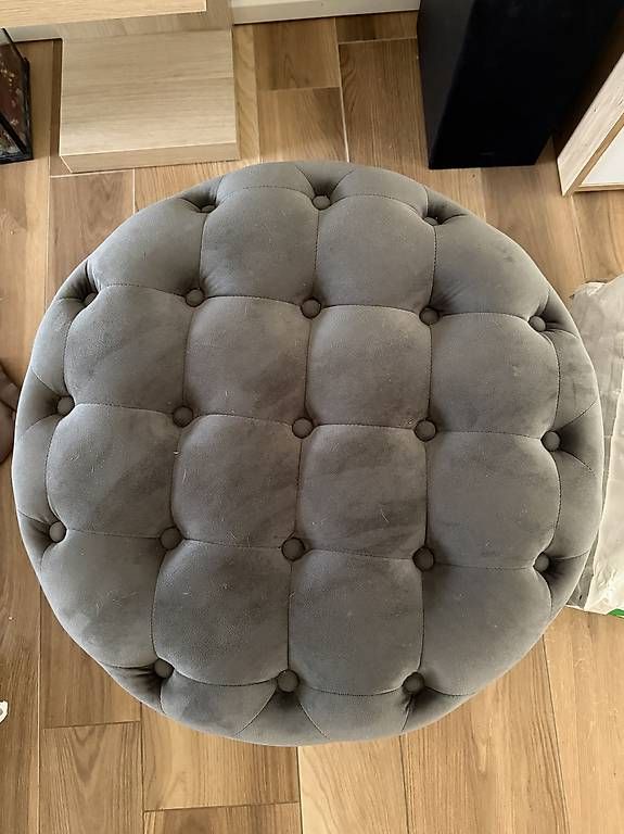 Hocker: Samt Hocker – Gebraucht aus Zürich von snapitsbizzle 1