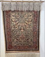 Orientalischer Teppich Wandbehang mit Fransen