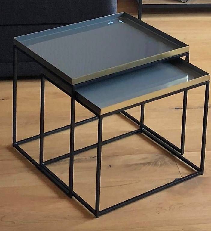 Livique Tables: Stilvolles Beistelltisch-Set – D'occasion à Celerina par Little29