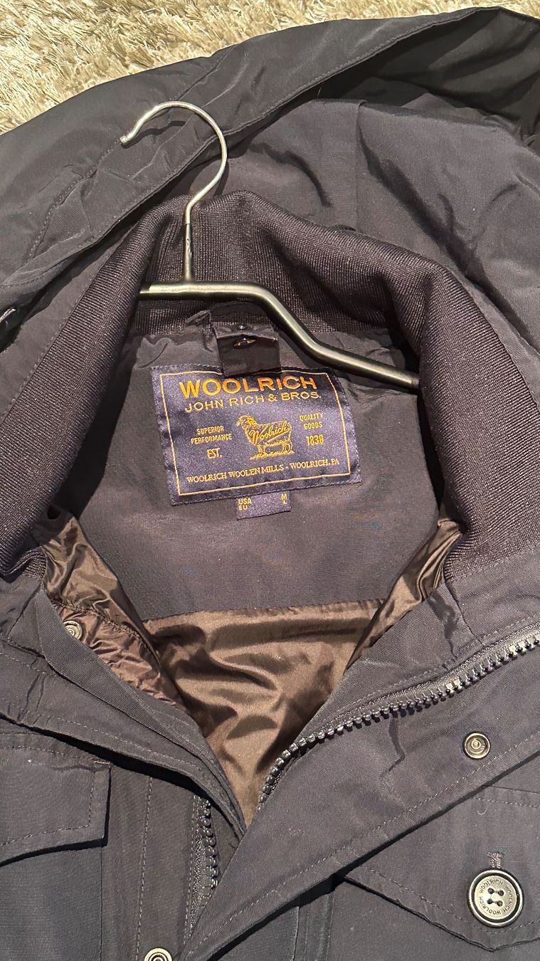 Woolrich Jacken: Woolrich Jacket  dunkelblau – Gebraucht aus winterthur von ElCompai 2