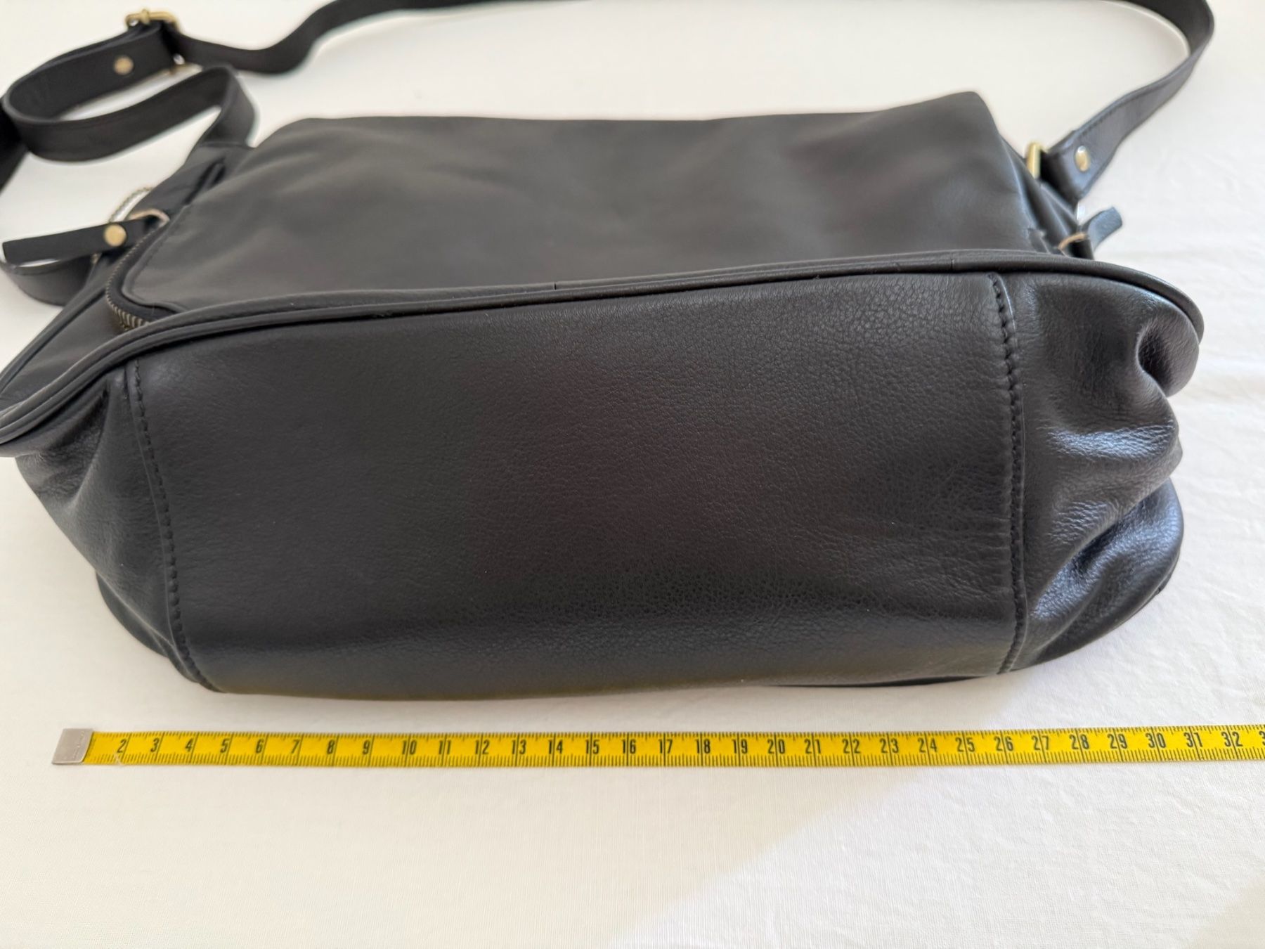 Borse da donna: Betty London - Sac en cuir noir – Usato da Sion venduto da accroshoes 7