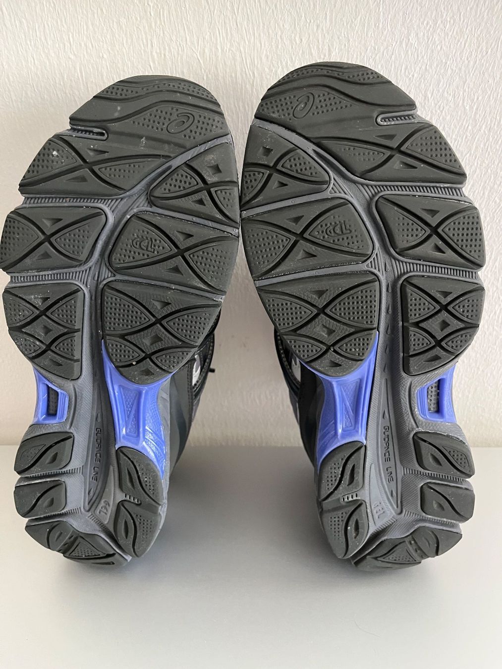 Asics Herrenschuhe: Asics – Gebraucht aus St. Gallen von Nickat 2
