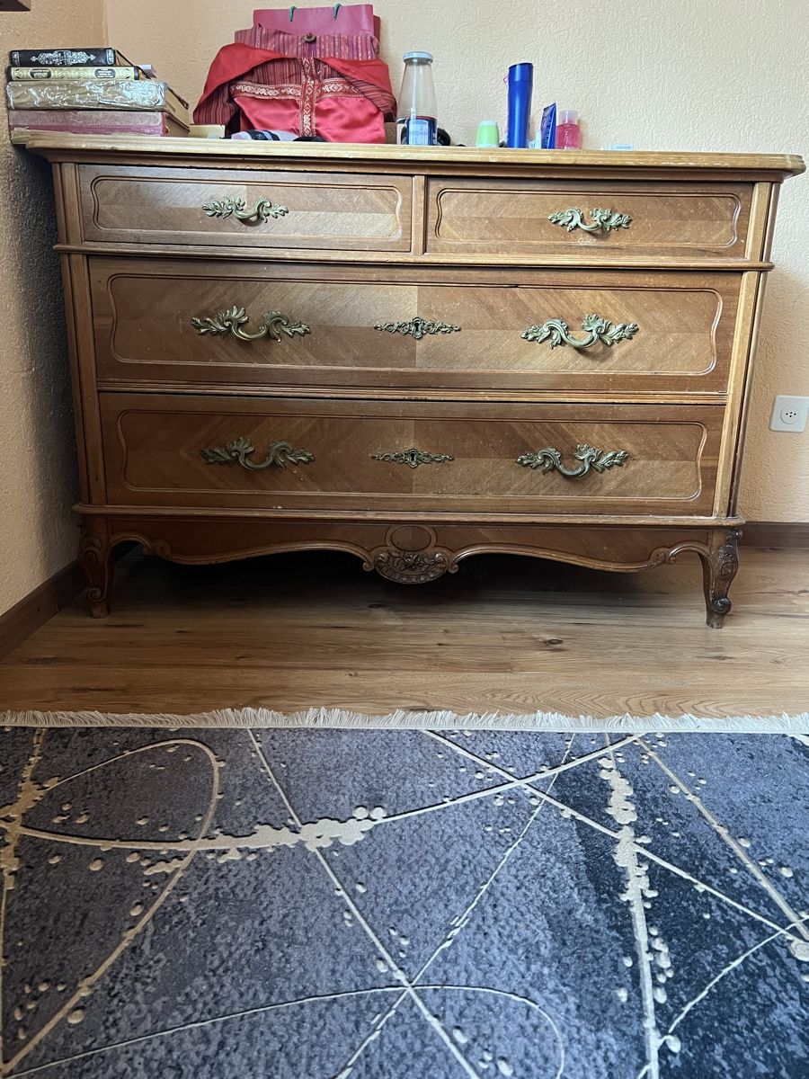 Cassettiere: Antikes Kommode aus Nussbaumholz, Shabby Chic Stil – Usato da Unterkulm venduto da gue_hn6p 4