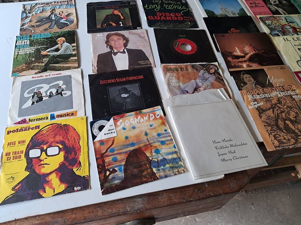 Dischi in vinile: pz  25 dischi 45 giri ,Anni 60/70 – Usato da Figino venduto da cau_pcd6 1