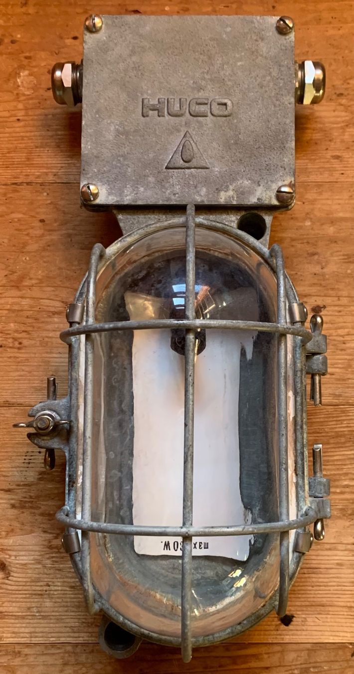 Lampen: Stollenlampe HUCO aus Bunker der CH Armee – Gebraucht aus Goldingen von Bergler012