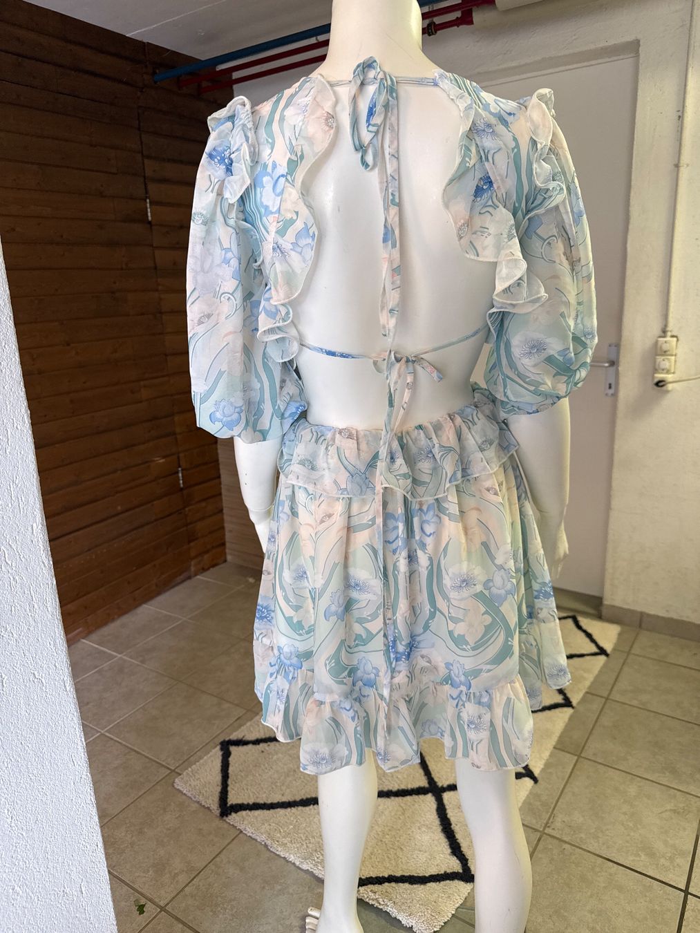 Vestiti: KLEID gr 36 – Usato da Birr venduto da WalkyriaM 1