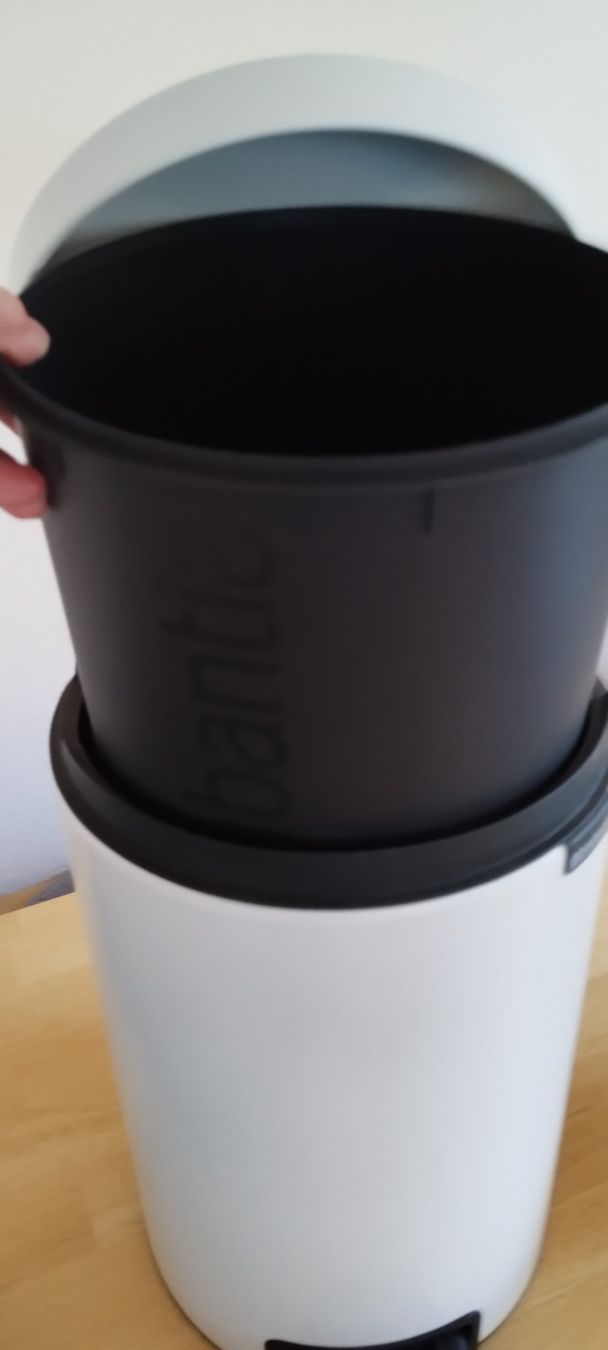Brabantia Poubelles: Abfalleimer – D'occasion à Thalwil par RosamundeM 3