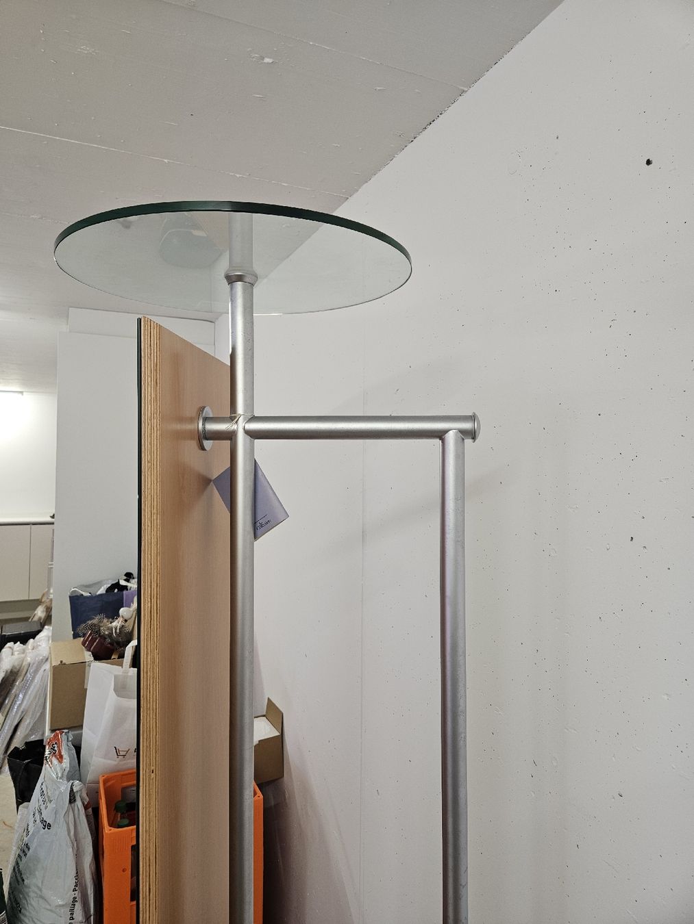 Specchi: Schöner Spiegel / Kleiderständer – Usato da Uster venduto da den_8x8r 1