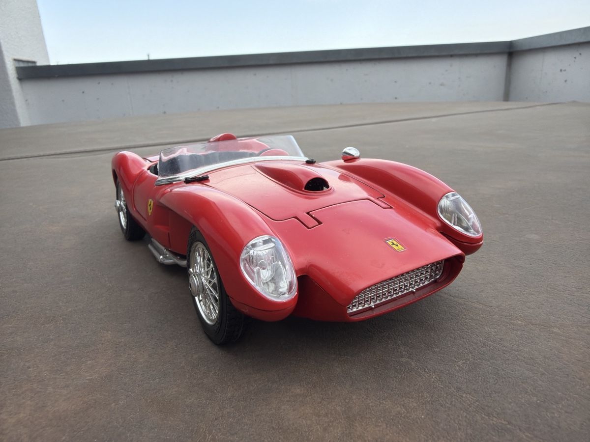Bburago Modellini d'auto: Ferrari 250 Testarossa - Bburago - 1/18 – Nuovo (secondo la descrizione) da Wolfwil venduto da Rolex1 4