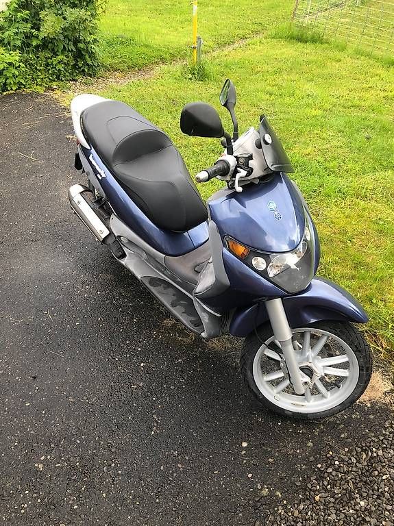 Scooters: PIAGGIO Beverly 125 – D'occasion à Freienwil par tan_8ydy 3