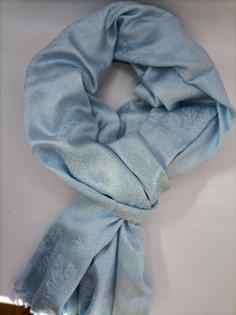 Écharpe en soie 100% fabriqué en Inde état neuf bleu vert