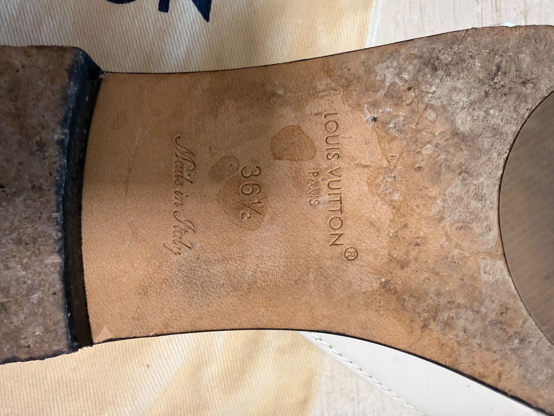 Louis Vuitton Scarpe da donna: Mules plates LOUIS VUITTON Isola 36.5 – Usato da RICHTERSWIL venduto da mftjt63 7