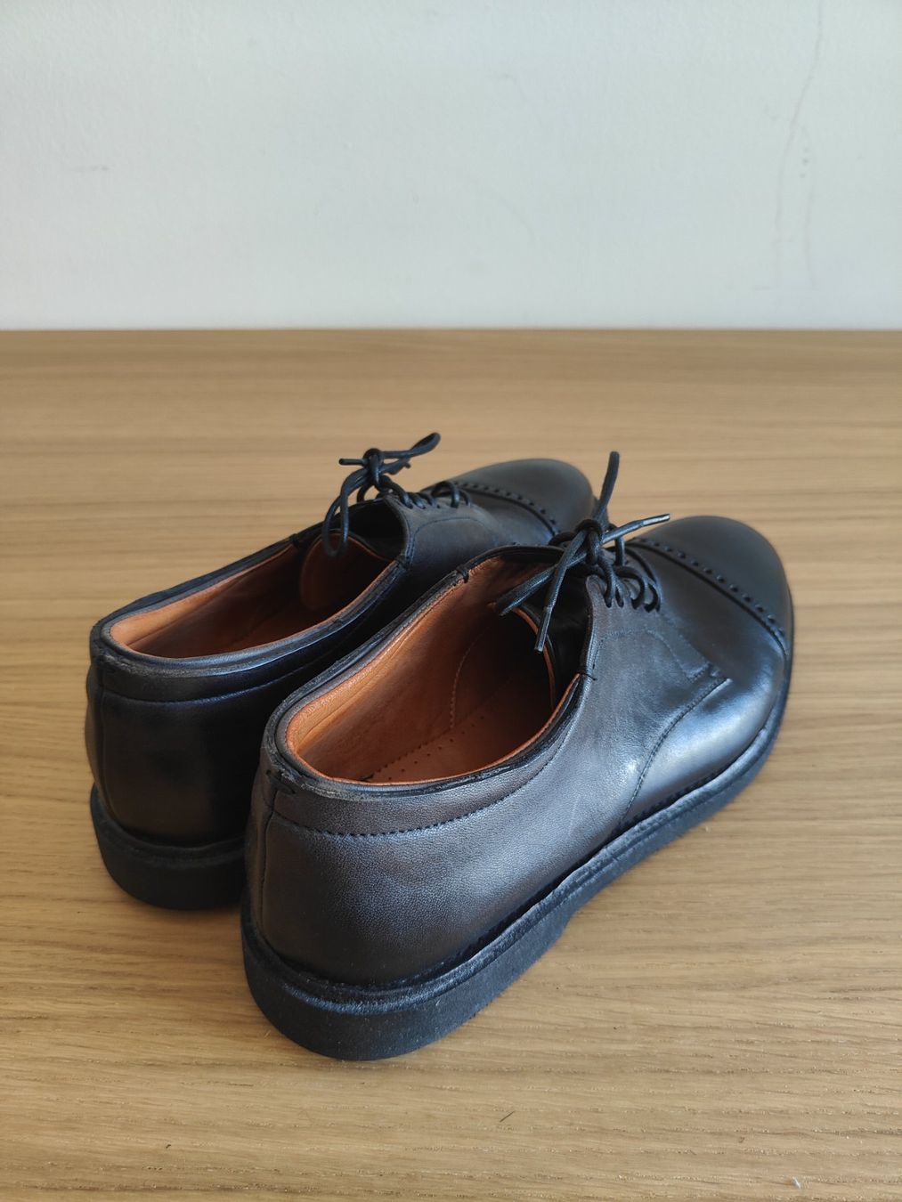 Scarpe da uomo: Silvano Sassetti, leichte Leder Halbschuhe, Gr. 7.5 – Usato da Olten venduto da Gegendiekultur 1