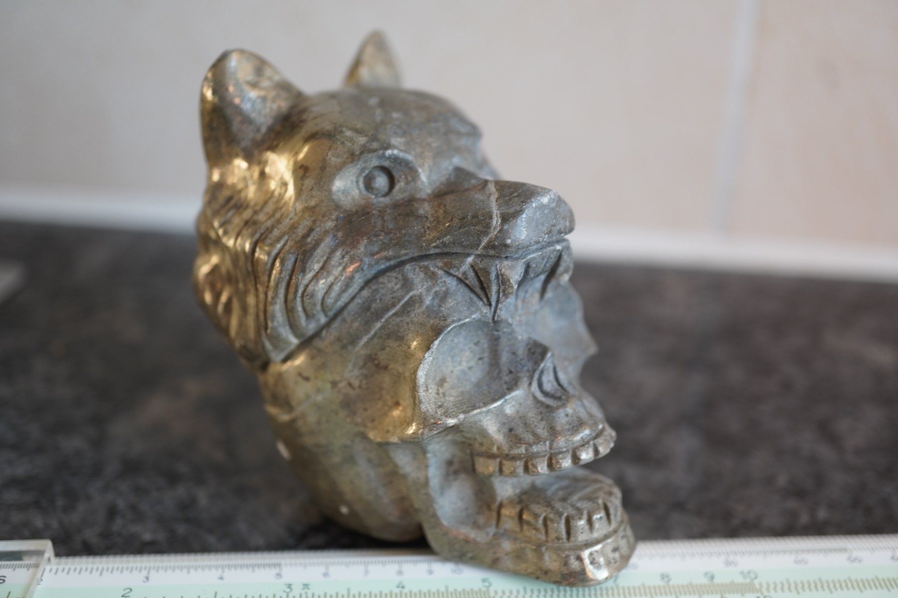 Minerali & Pietre curative: Pyrit Wolf  Skull   70mm x 45mm    TOPSTONE Detailliert – Nuovo e nell'imballaggio originale da Eschenbach SG venduto da topstone 8