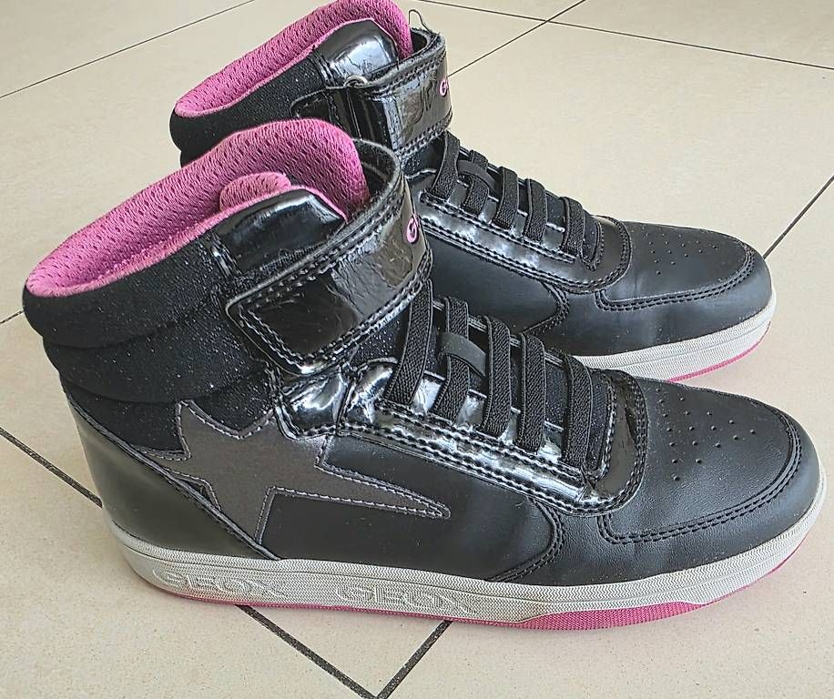 Scarpe per ragazzi: Geox Sneaker – Usato da Dierikon venduto da fel_kt9h