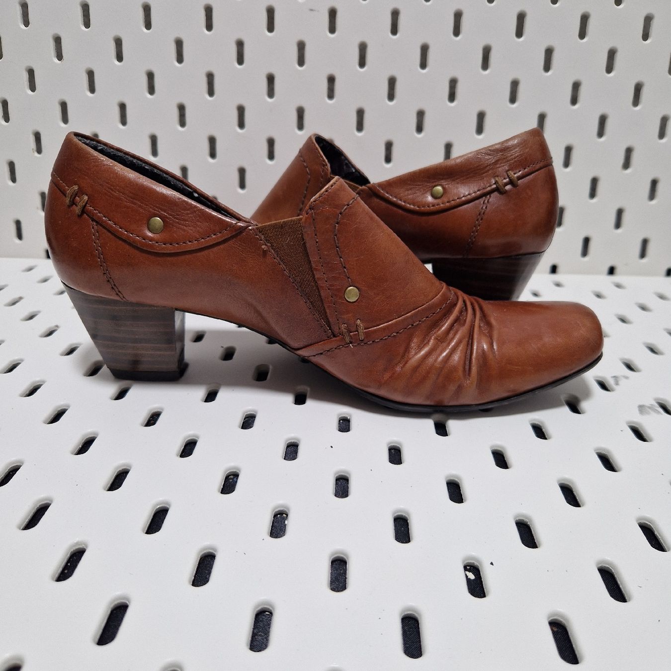 Scarpe da donna: Elegante, braune Lederschuhe, Grösse 36 – Usato da Gwatt (Thun) venduto da Letzte-Chance-III