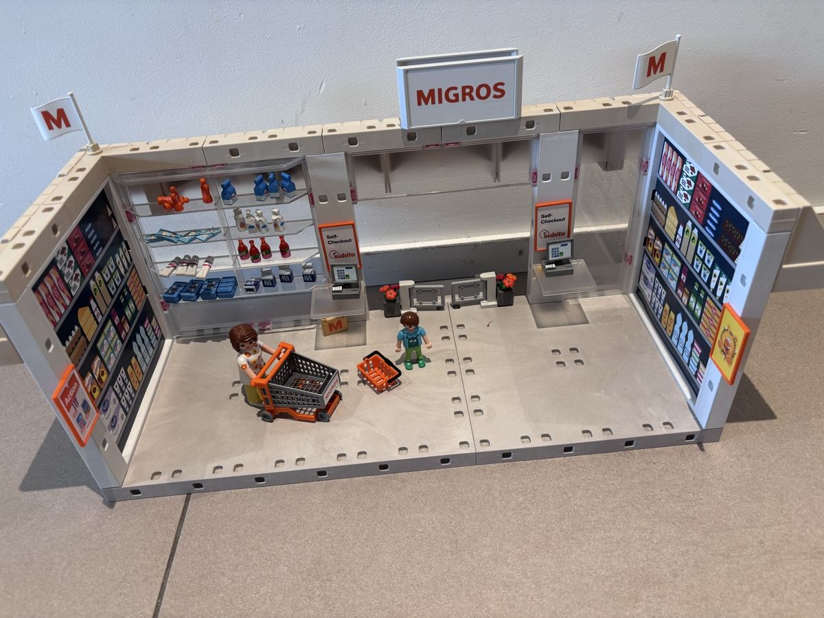 Playmobil Giocattoli: Playmobil Migros – Usato da Menzingen venduto da gispat