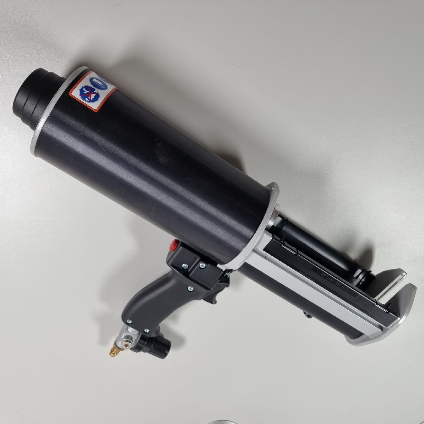 Alle Werkzeuge: MIXPAC DP 400-100 Sulzer Two-Component Pneumatic Dispenser – Neu (gemäss Beschreibung) aus Dietlikon von Reftv 1
