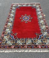 Handgeknüpfter Teppich