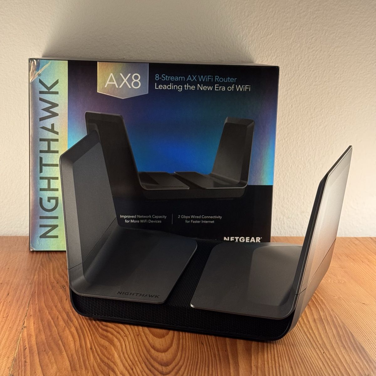 Netgear Modem & Router: Netgear Nighthawk AX8 WLAN Router mit WiFi 6 – Nuovo (secondo la descrizione) da Bern venduto da Nanzza