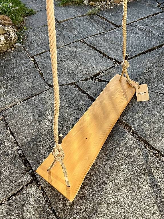 Altre altalene da giardino: Handgemachte Holzschaukel – Nuovo e nell'imballaggio originale da Samstagern venduto da SYP 3