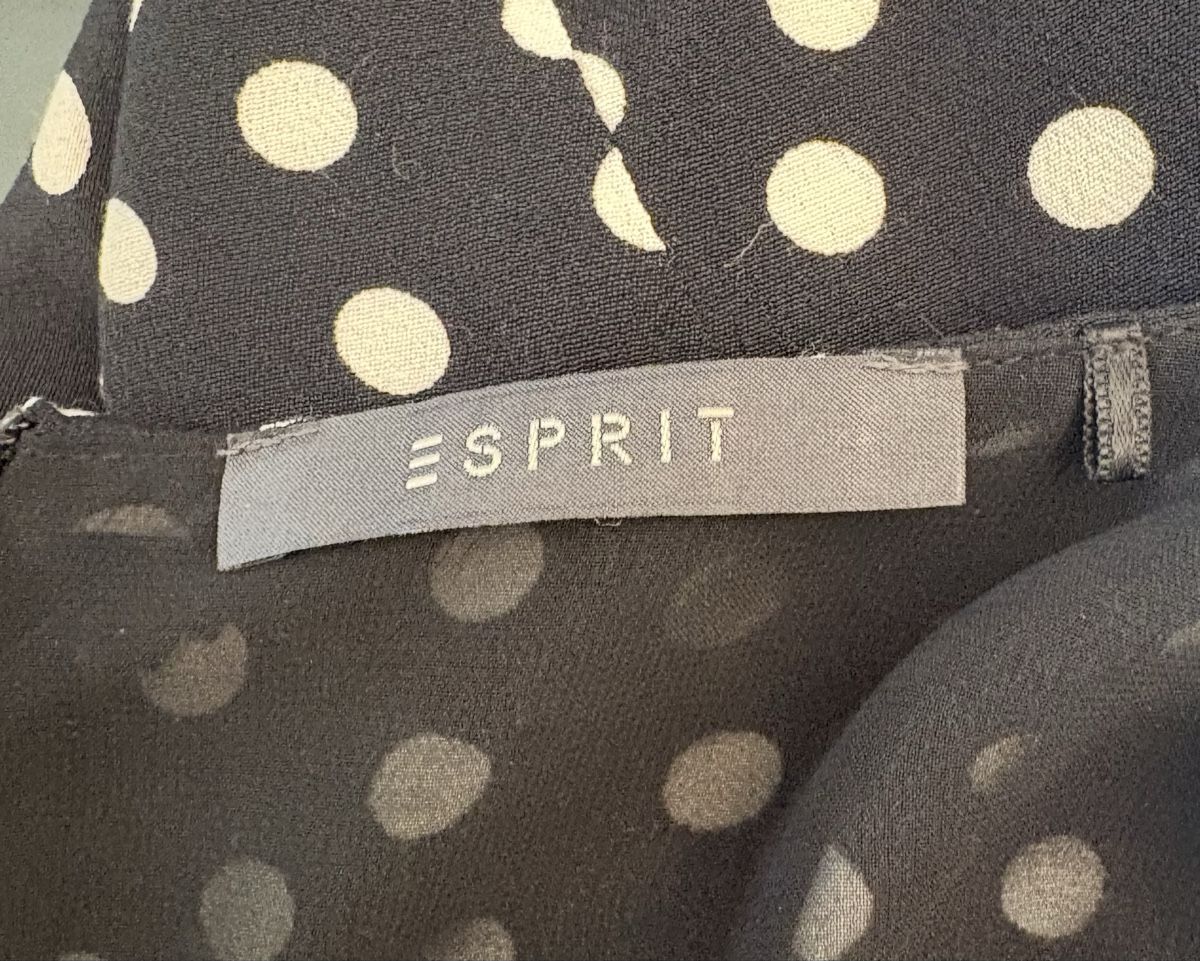 Vestiti: Bellissimo vestito Esprit  – Usato da Chiasso venduto da myt_k8rf 2