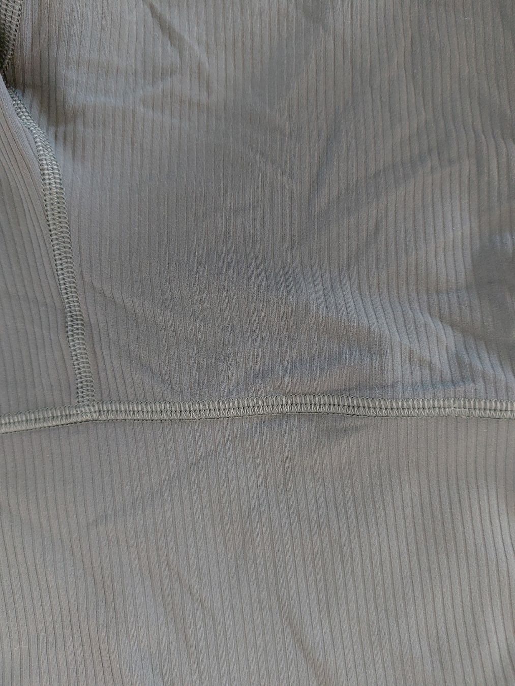 Lululemon Leggings: Lululemon legging mini flare – Usato da Fribourg venduto da charlottej02 2