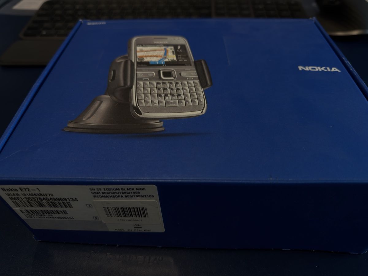 Nokia Portables: Nokia E72 Mobiltelefon gebraucht – D'occasion à Dübendorf par R.O.G 2