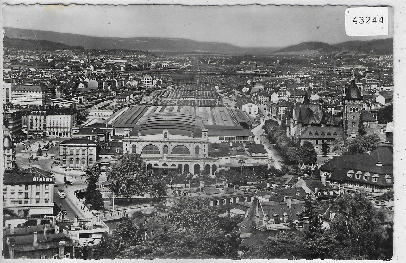 Cartoline postali: Zürich - Bahnhofquartier – Usato da Ettingen venduto da Kartenplanet