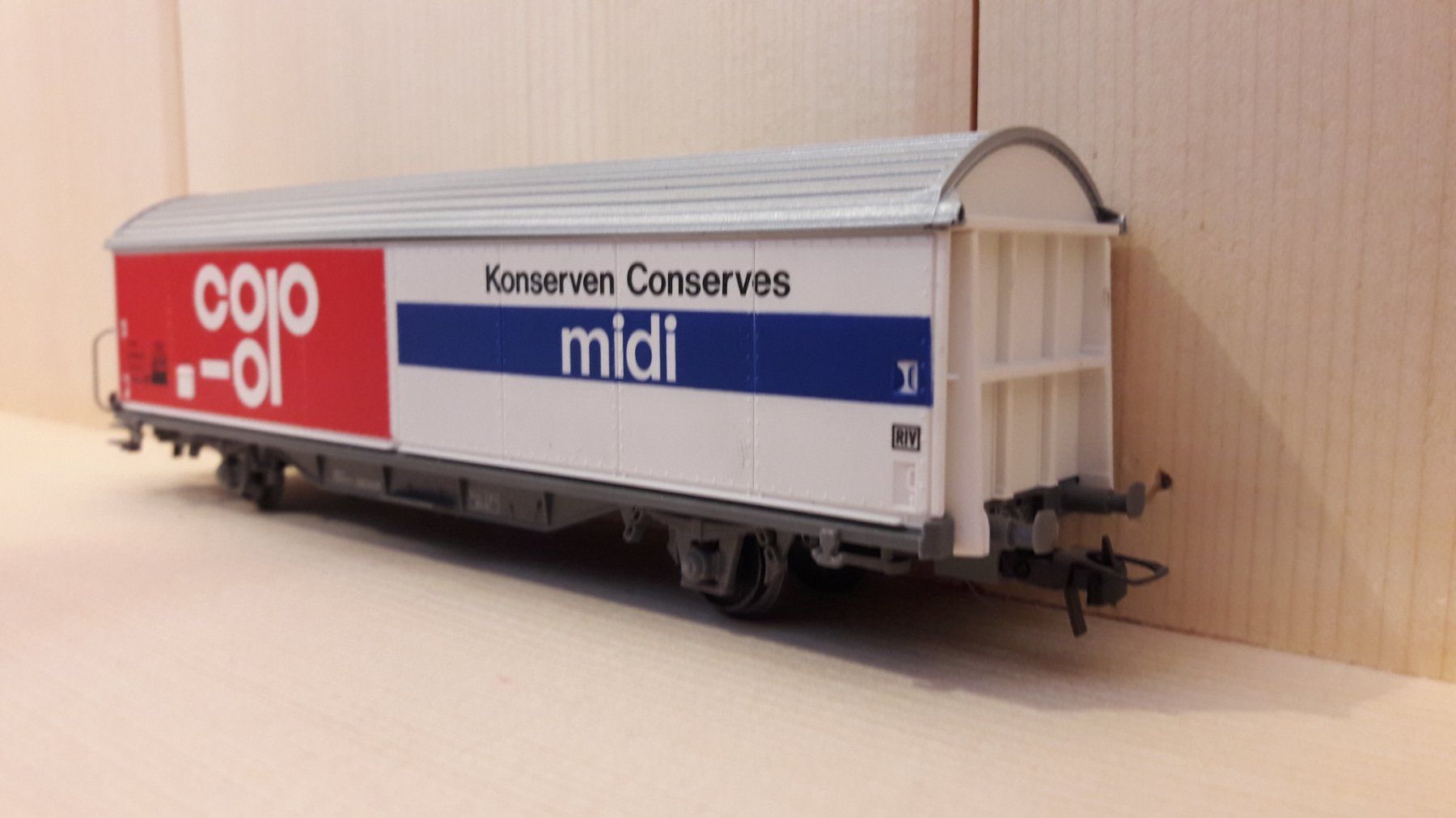 Roco Modellini di ferrovie: Roco HO DC : CFF wagon Hbis "COOP-midi" – Usato da Buttes venduto da Cafe2005 2