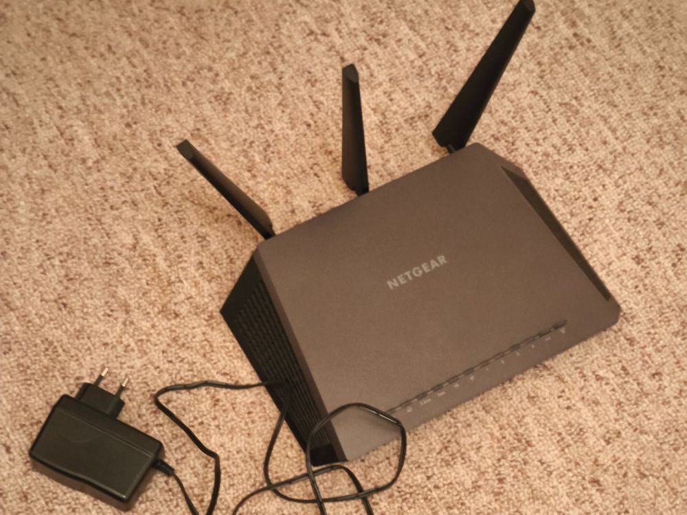 Netgear R7000 Nighthawk AC1900 Smart WiFi Router (Gebraucht) in ...