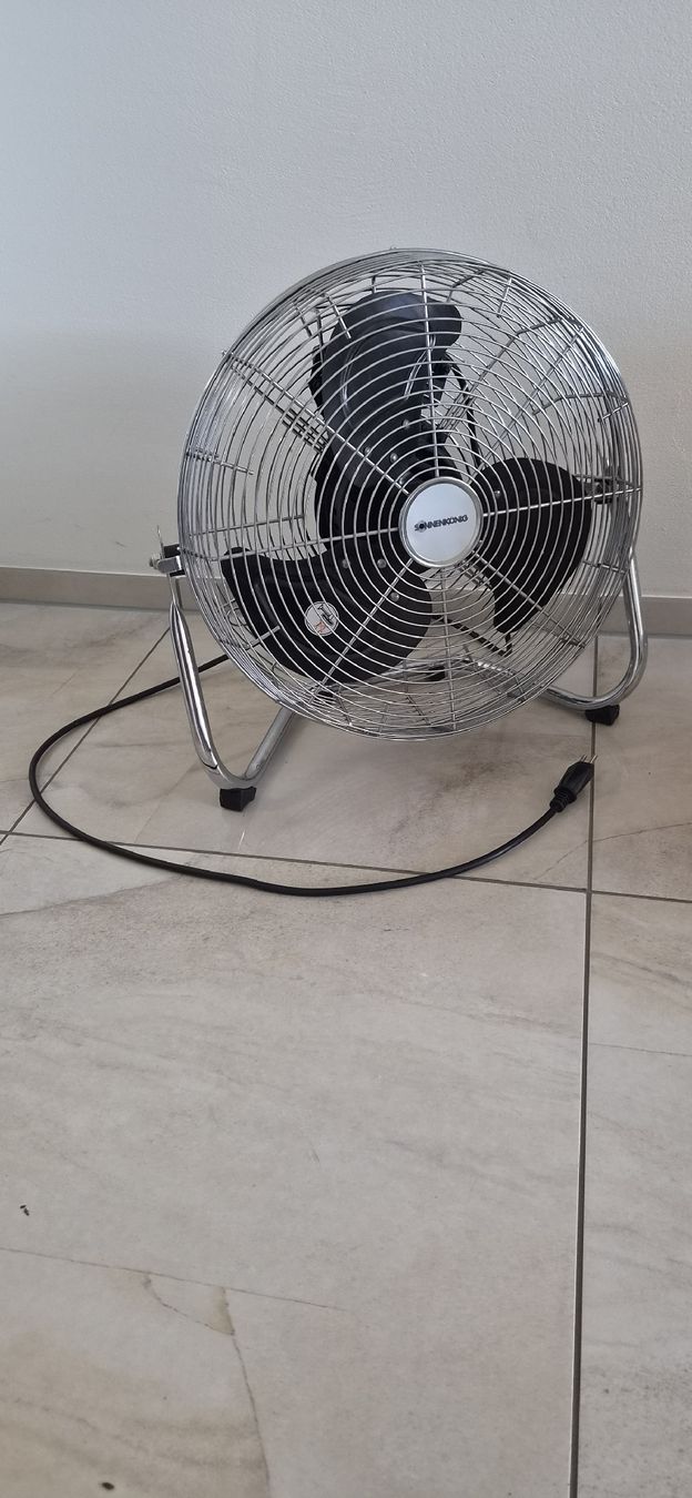 Ventilatori: Bodenventilator SONNENKÖNIG – Usato da Brunnen venduto da Fredlenzo 1