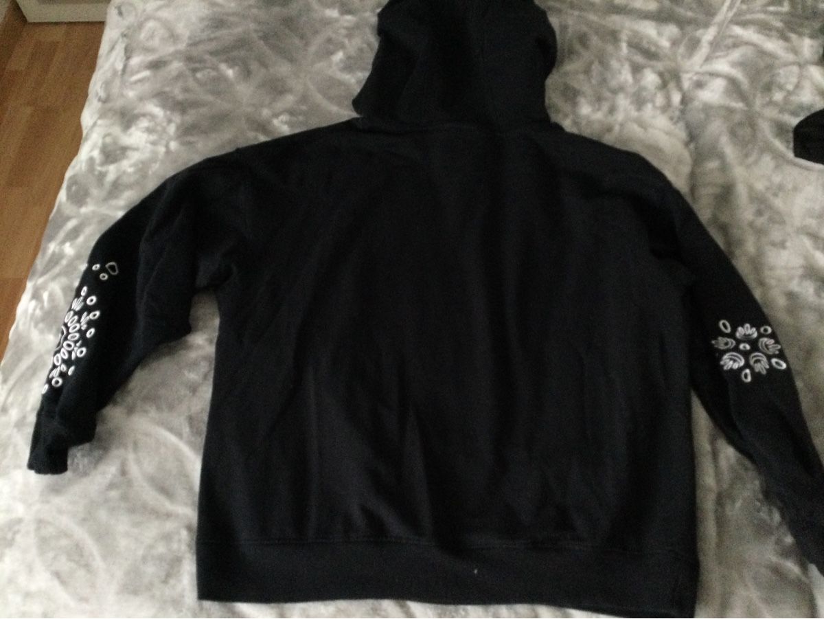 Desigual Pulls & Sweat-shirts: Pullover mit Kaputze Desigual  – D'occasion à Villnachern par Anita2006 2