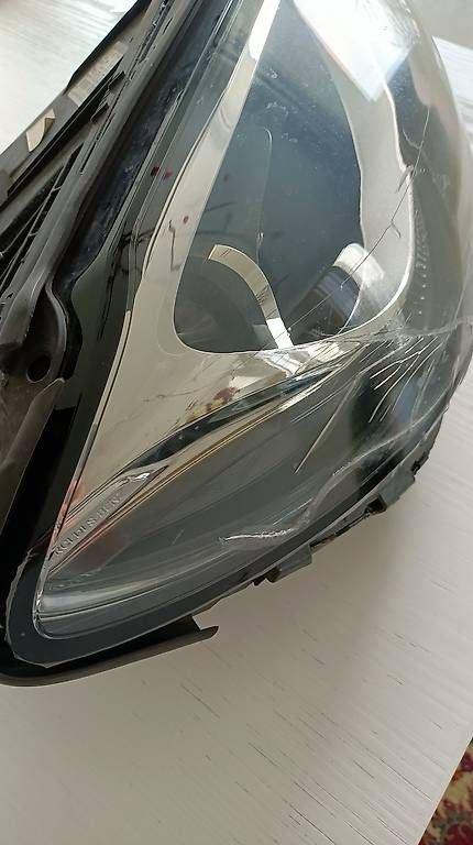 Mercedes-Benz Scheinwerfer: SCHEINWERFER W205 RECHTS A2059066502 – Defekt aus Zürich von a.kristensen 3